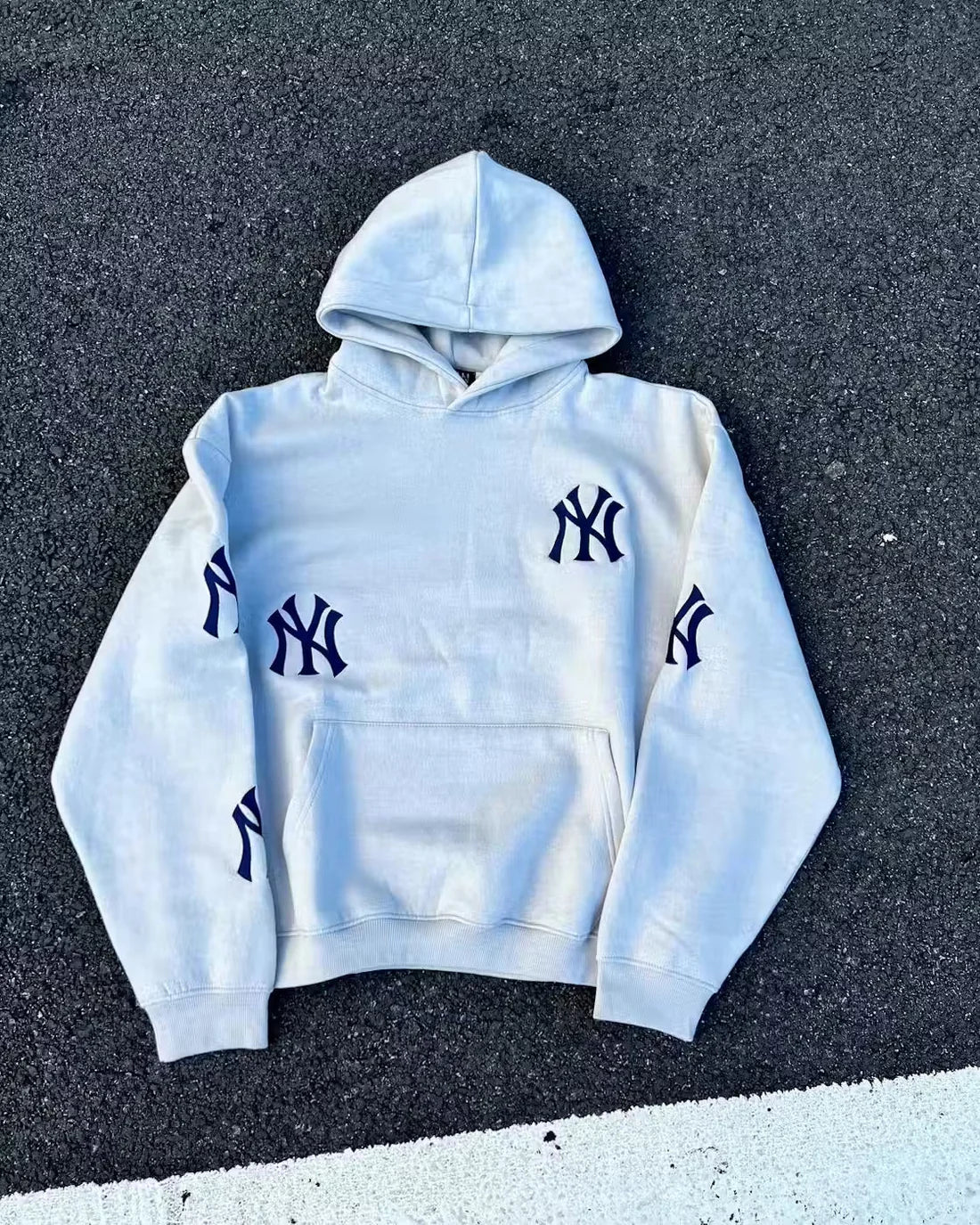 ELEGANTBY | NY HOODIE